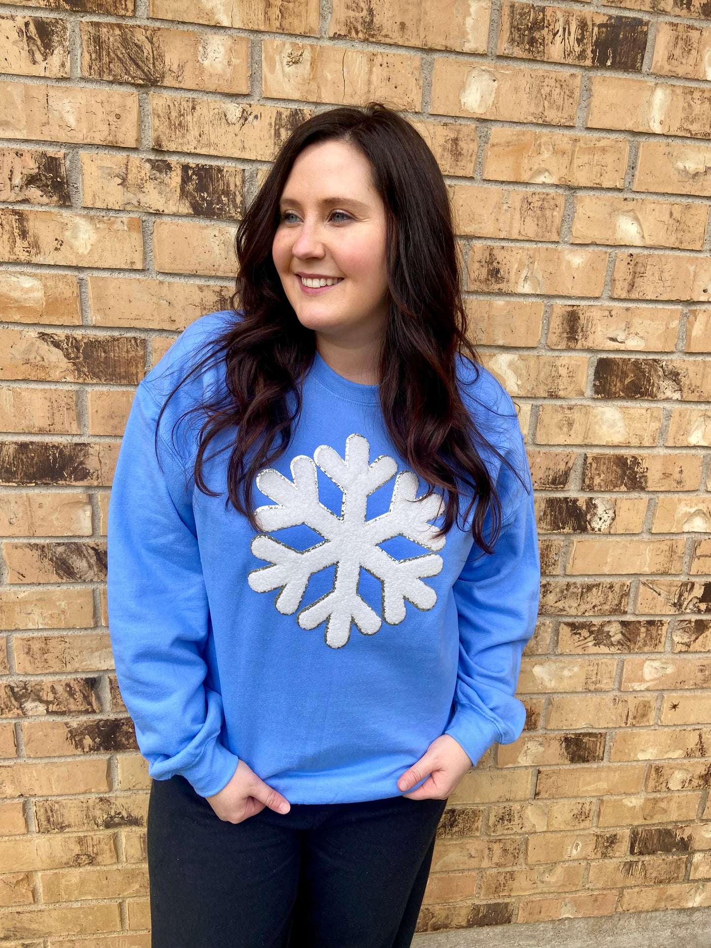 Chenille Snowflake Patch Sweatshirt