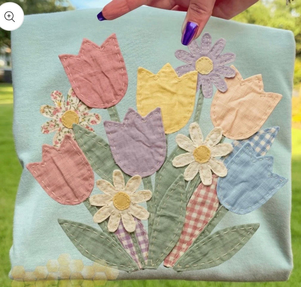 Tulips Tee