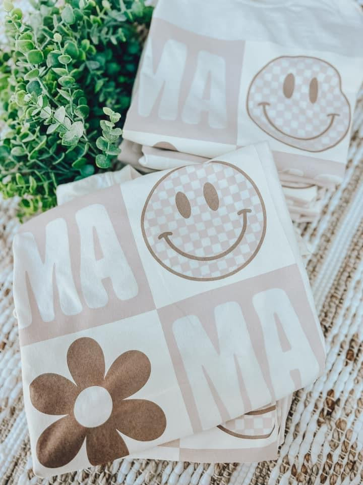 Daisy Mama Tee
