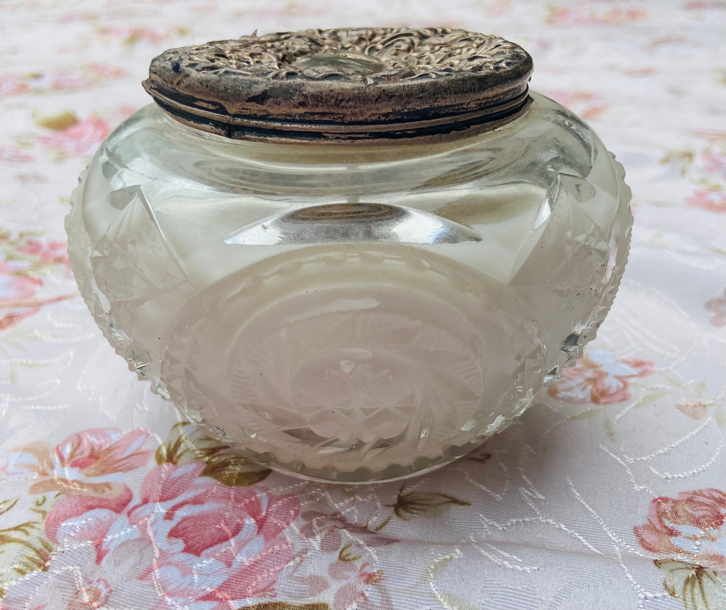 Almond Cake Scented Candle