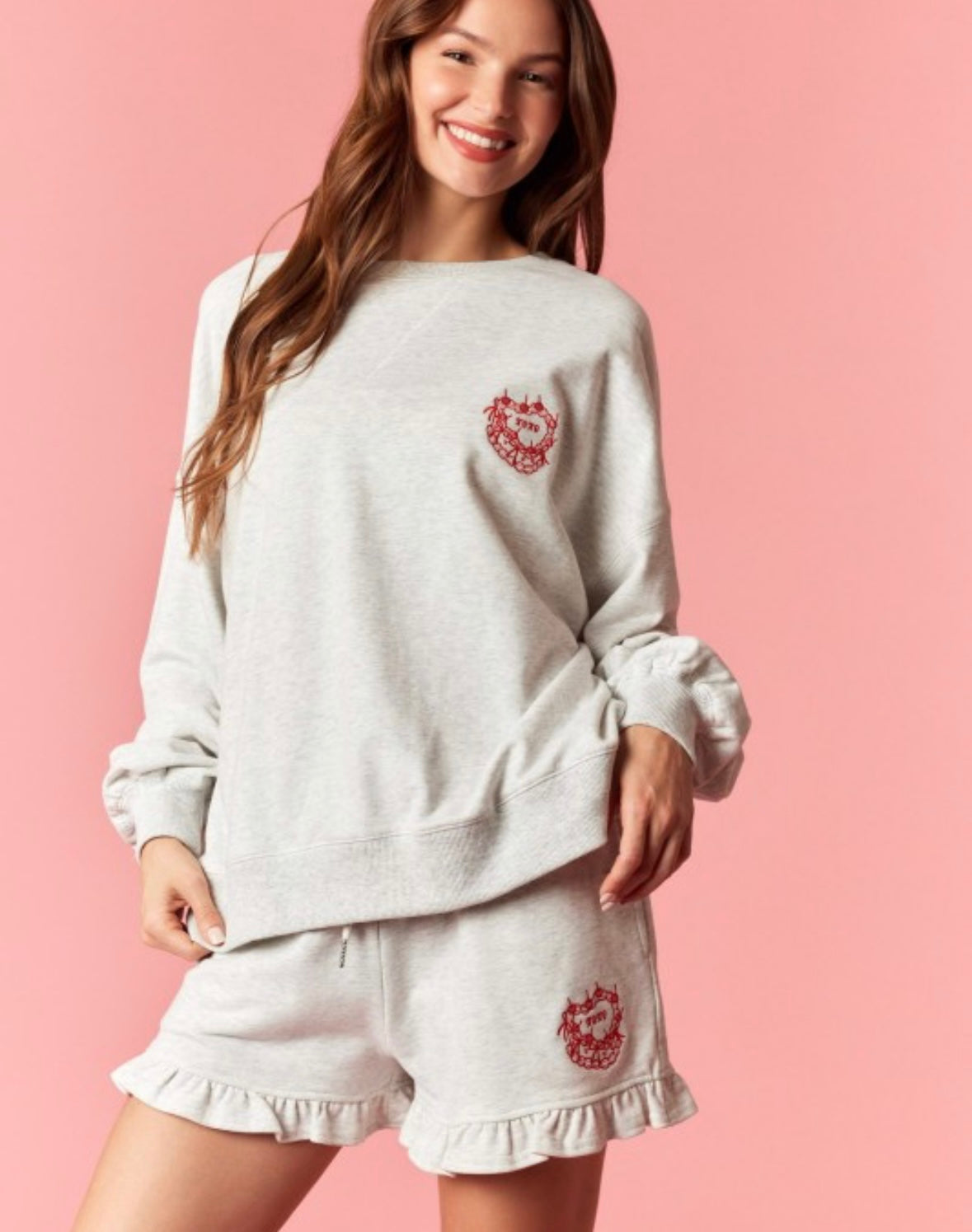 XOXO Embroidered Cake Lounge Set