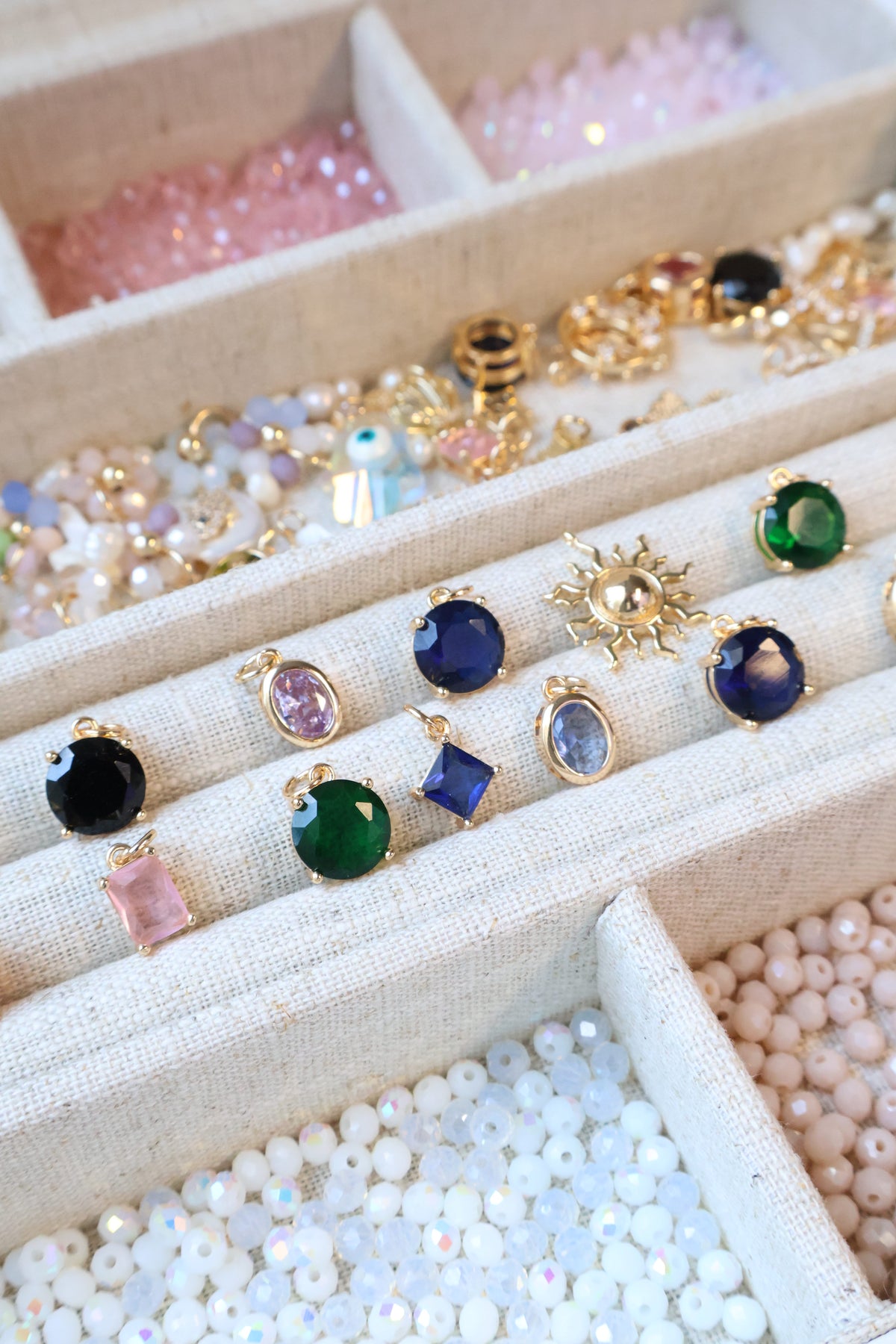 Court Crown Making Class for October 25 at 3:00PM