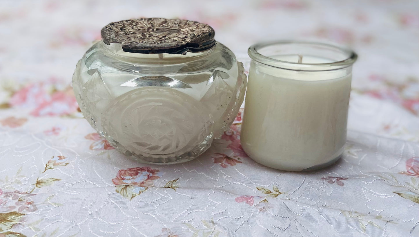 Almond Cake Scented Candle